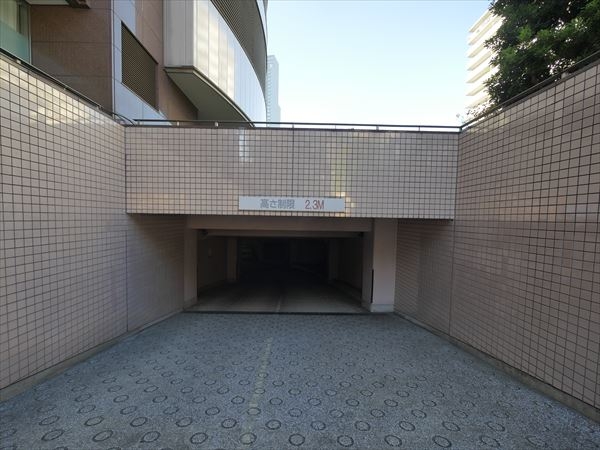 駐車場イメージ3