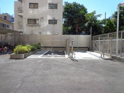 駐車場イメージ2