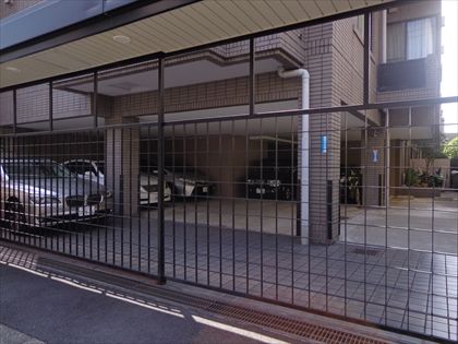 駐車場イメージ2