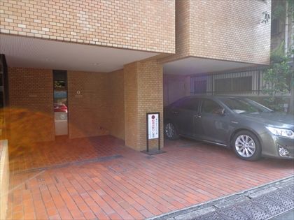 駐車場イメージ2