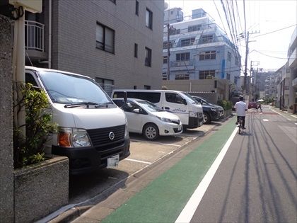 駐車場イメージ2