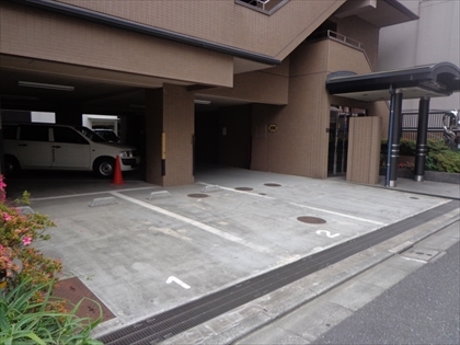 駐車場イメージ2