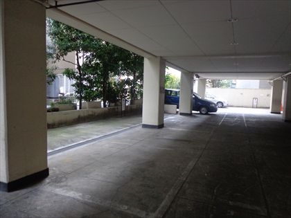 駐車場イメージ2