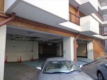駐車場イメージ2