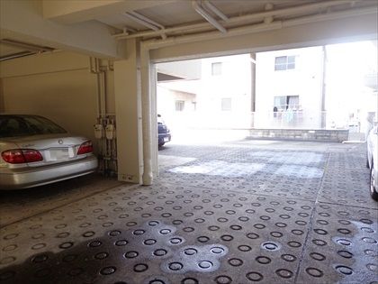 駐車場イメージ2