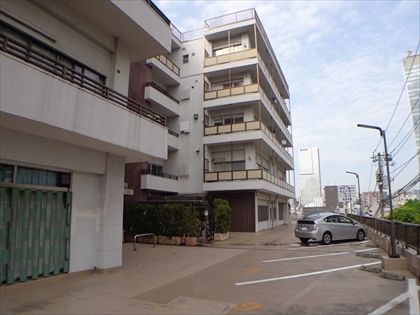駐車場イメージ2