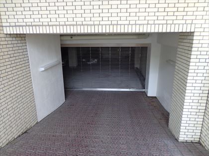 駐車場イメージ2