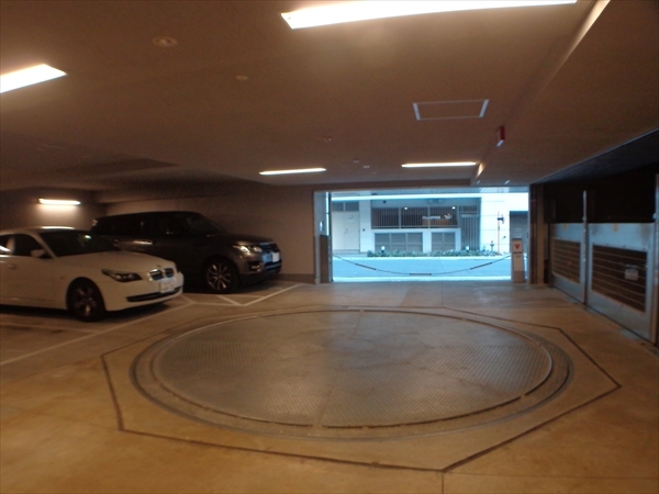 駐車場イメージ2