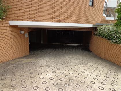 駐車場イメージ2