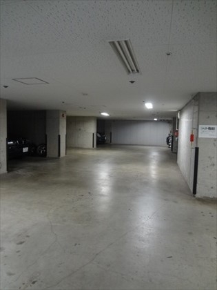 駐車場イメージ2
