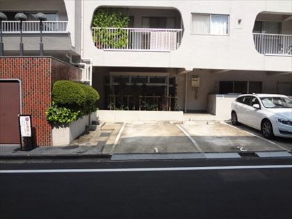 駐車場イメージ2