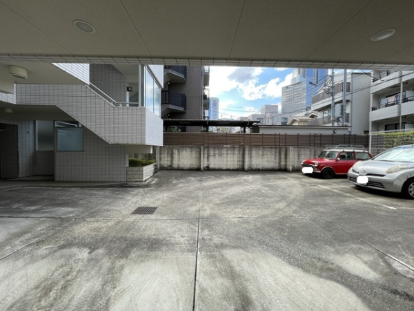 駐車場イメージ2