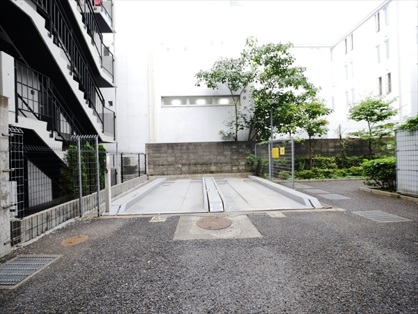 駐車場イメージ2