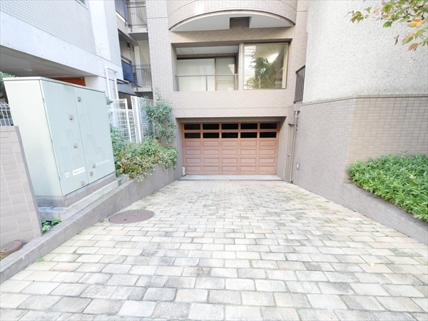 駐車場イメージ2