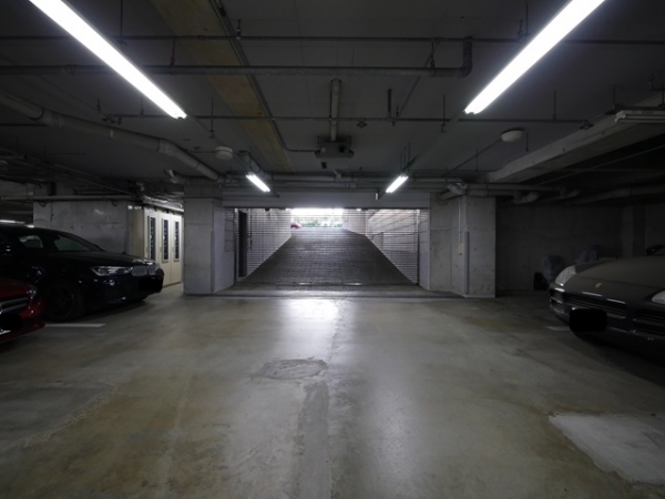 駐車場イメージ2