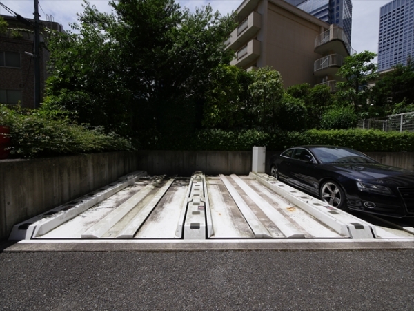 駐車場イメージ2