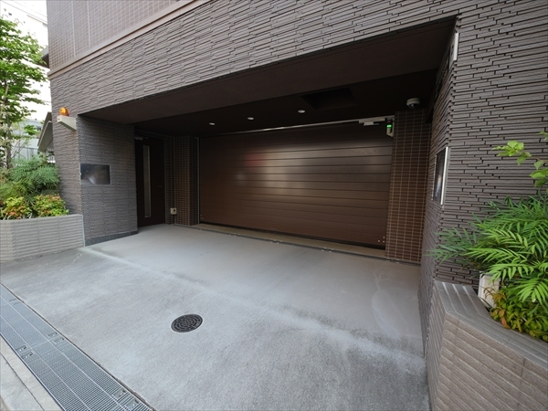 駐車場イメージ2