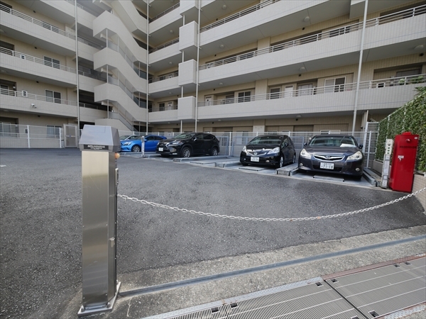駐車場イメージ2