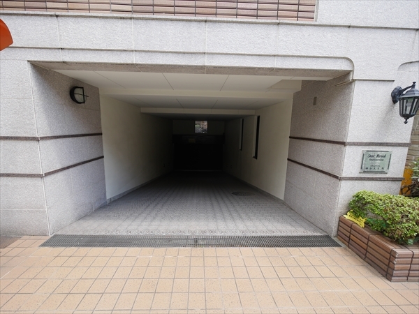 駐車場イメージ2