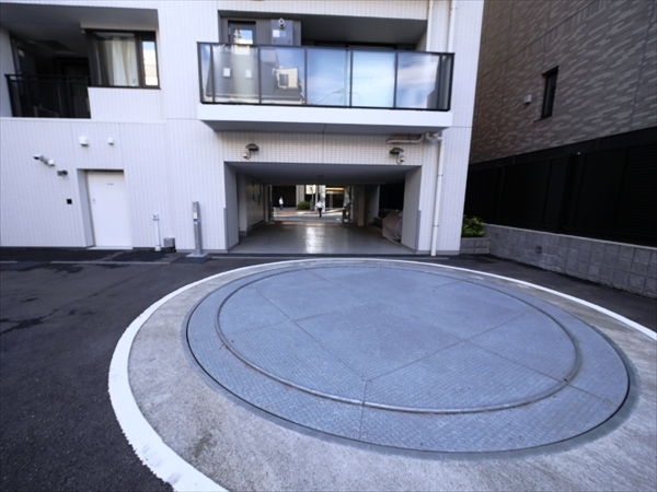 駐車場イメージ2