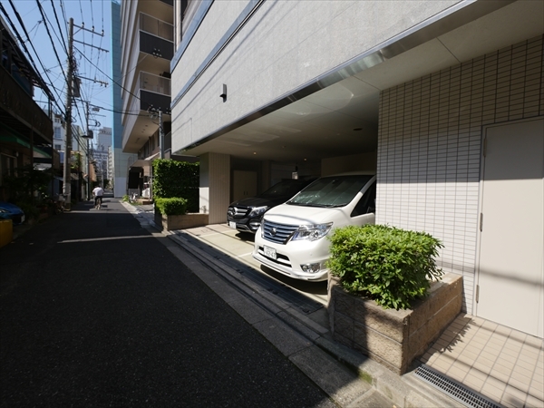 駐車場イメージ2
