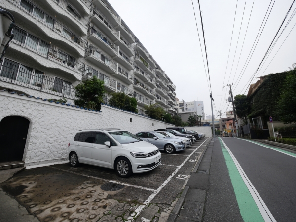 駐車場イメージ2