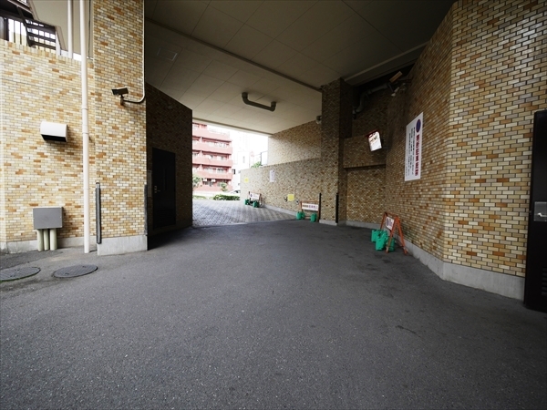 駐車場イメージ2