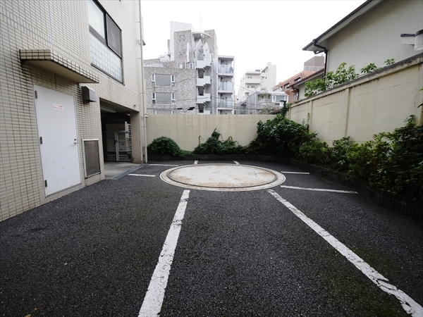 駐車場イメージ2