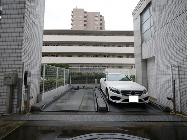 駐車場イメージ2