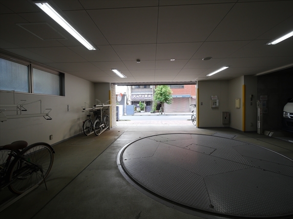 駐車場イメージ2