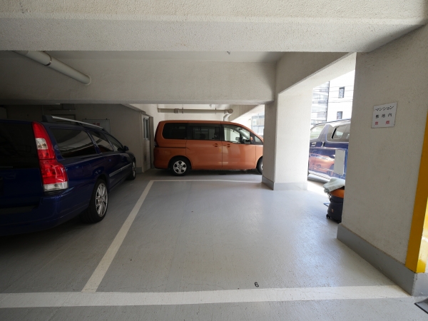 駐車場イメージ2