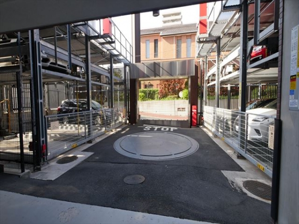 駐車場イメージ2