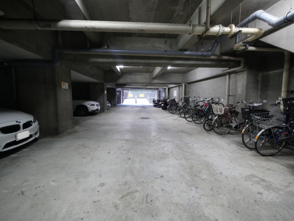 駐車場イメージ2