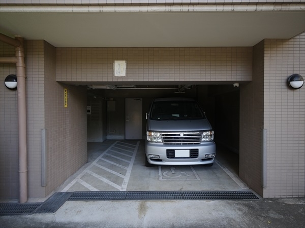 駐車場イメージ2