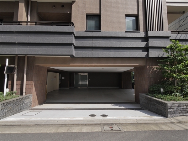 駐車場イメージ2