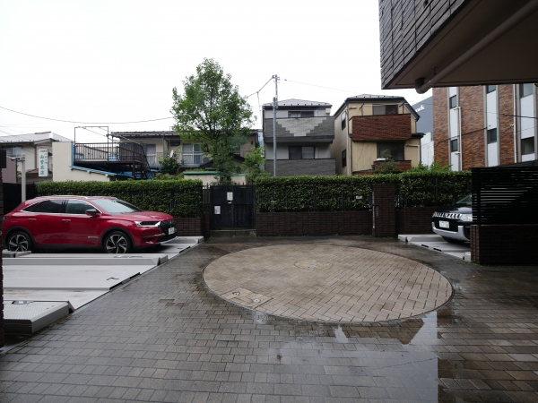駐車場イメージ2