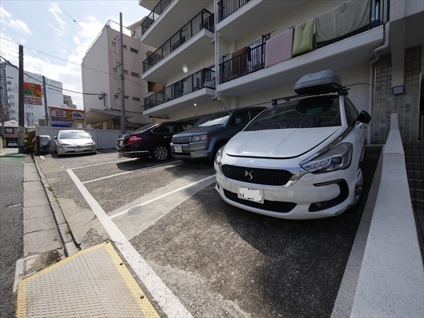 駐車場イメージ2