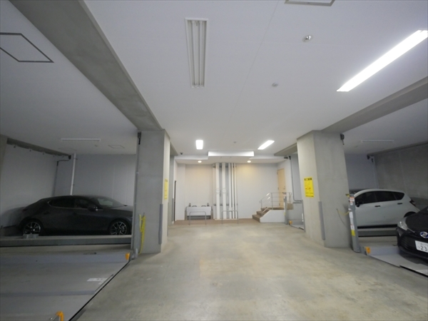 駐車場イメージ2