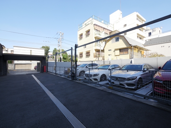 駐車場イメージ2