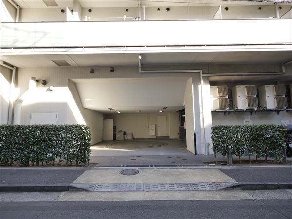 駐車場イメージ2