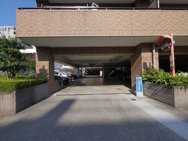 駐車場イメージ2