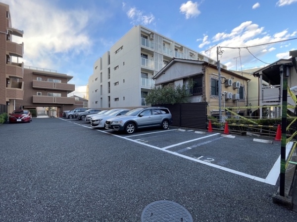 駐車場イメージ2