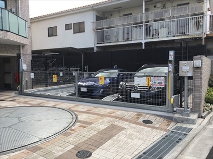 駐車場イメージ2