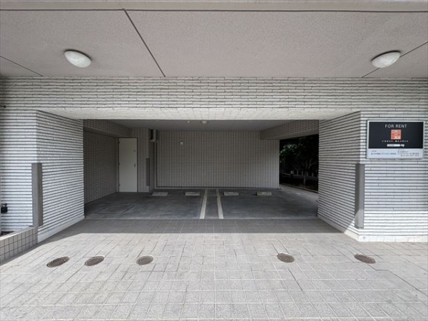 駐車場イメージ2