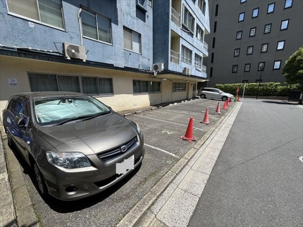 駐車場イメージ2