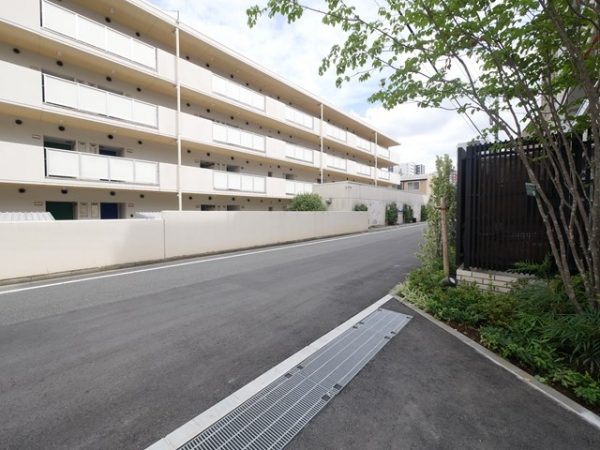 駐車場イメージ2