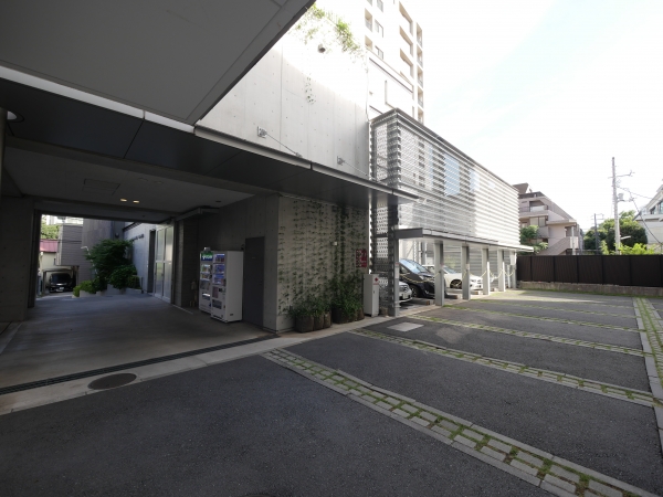 駐車場イメージ2