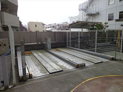 駐車場イメージ2