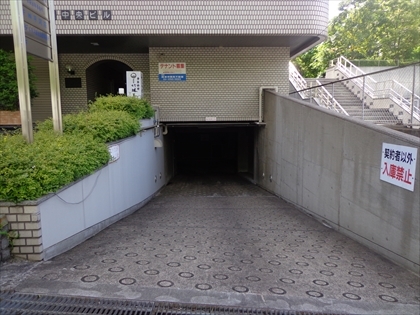 駐車場イメージ2
