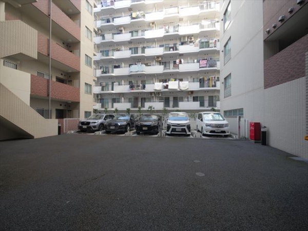 駐車場イメージ2
